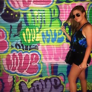 Meet your Posher, Deej